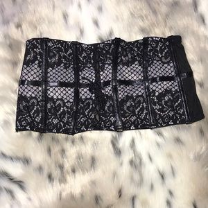 Victoria’s Secret garter